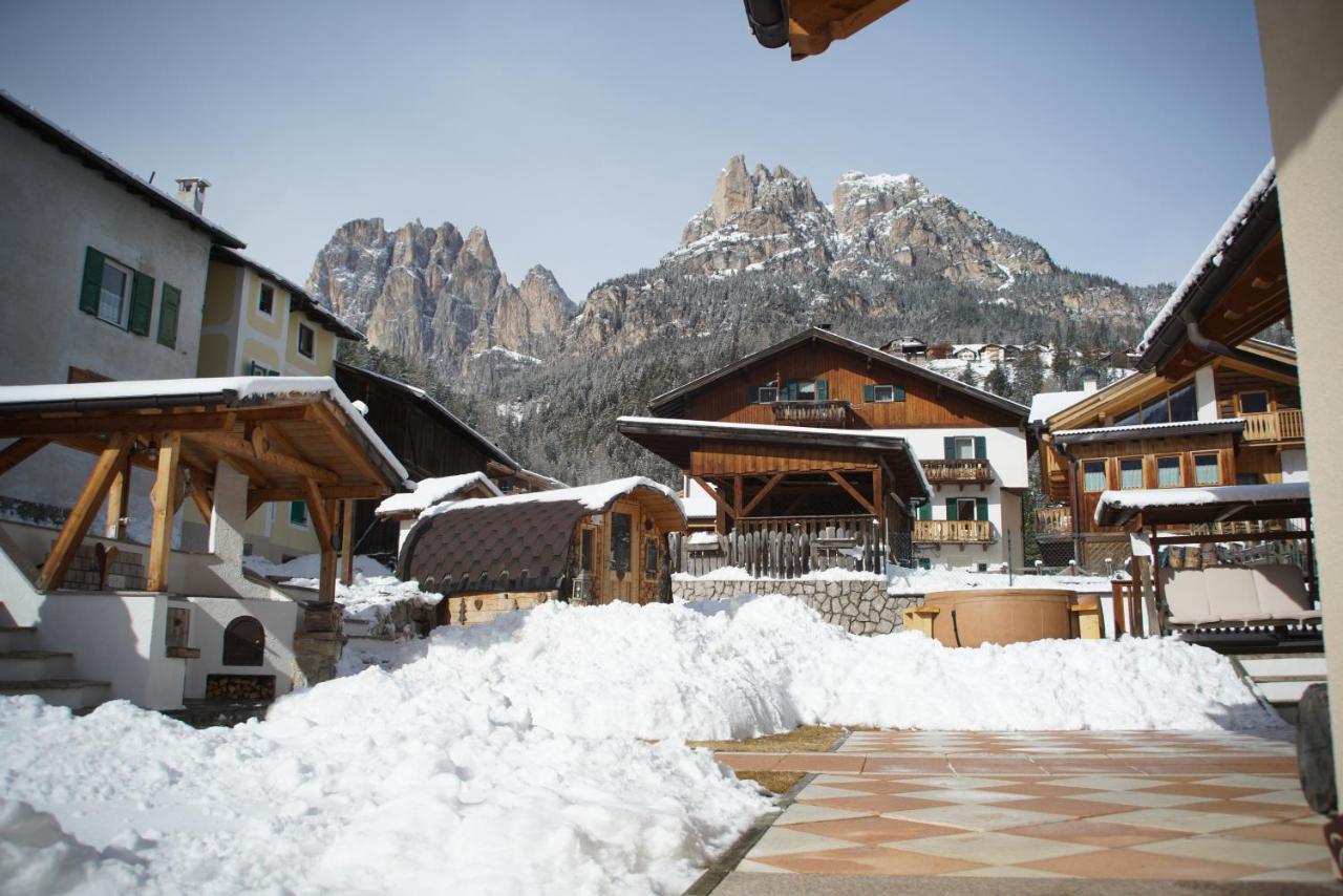 Residence Le Rose Pozza di Fassa Exteriör bild